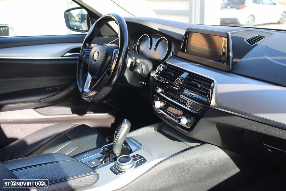 BMW 520 d Line Luxury Auto - 39