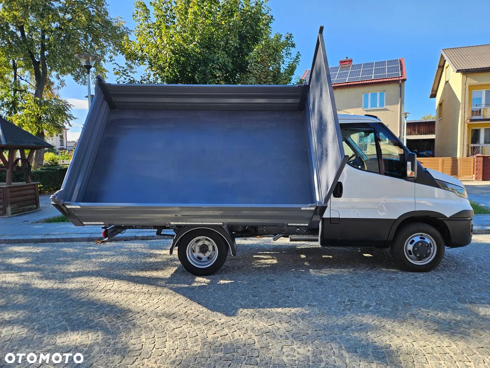 Iveco Daily - 23