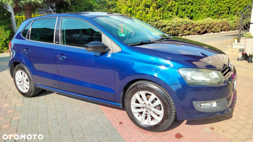 Volkswagen Polo - 2