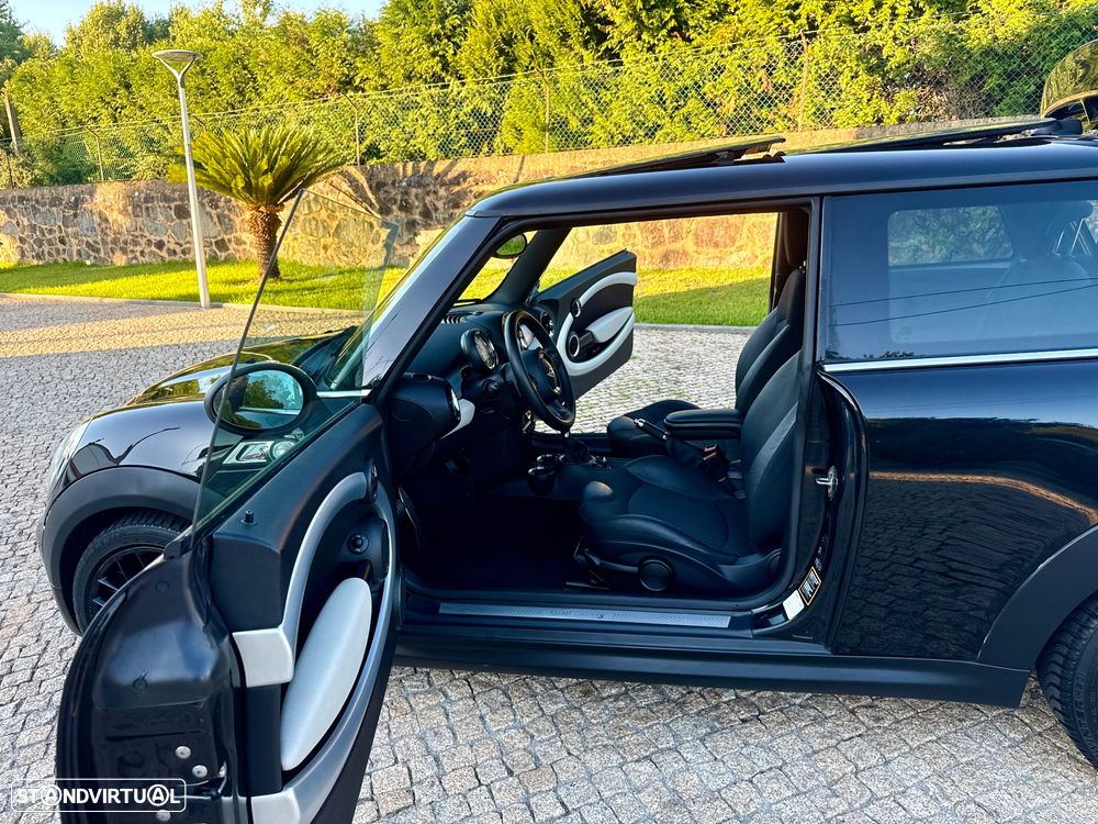 MINI 3 Portas Cooper SD Auto - 48