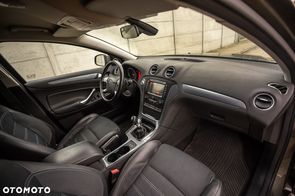 Ford Mondeo Turnier 2.0 TDCi Sport - 35