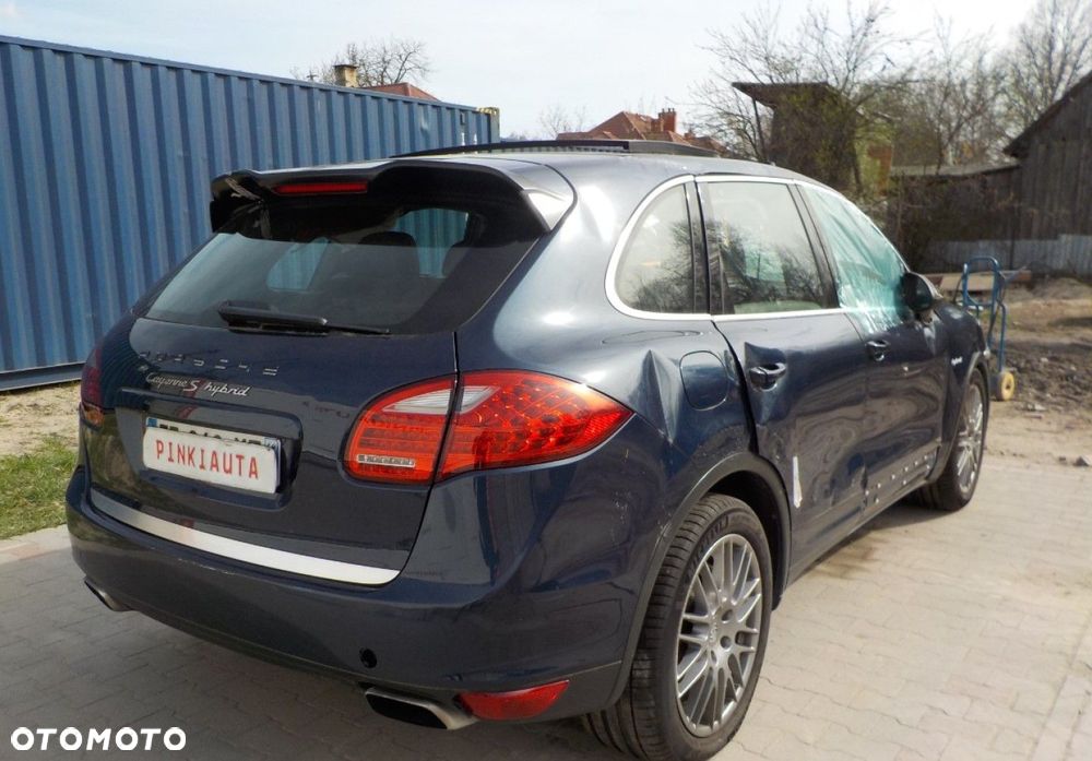 Porsche Cayenne - 13