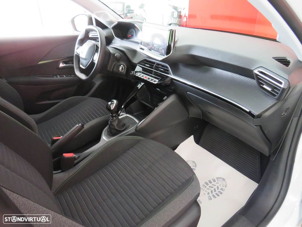 Peugeot 208 1.2 PureTech Active - 23