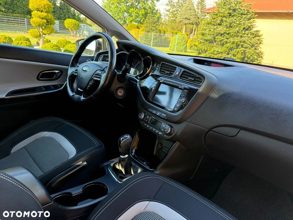 Kia Ceed 1.6 CRDi M - 9