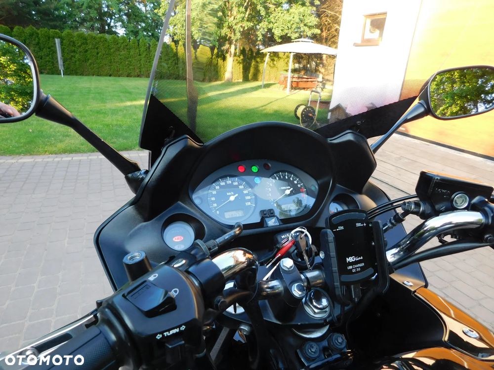 Honda CBF - 13
