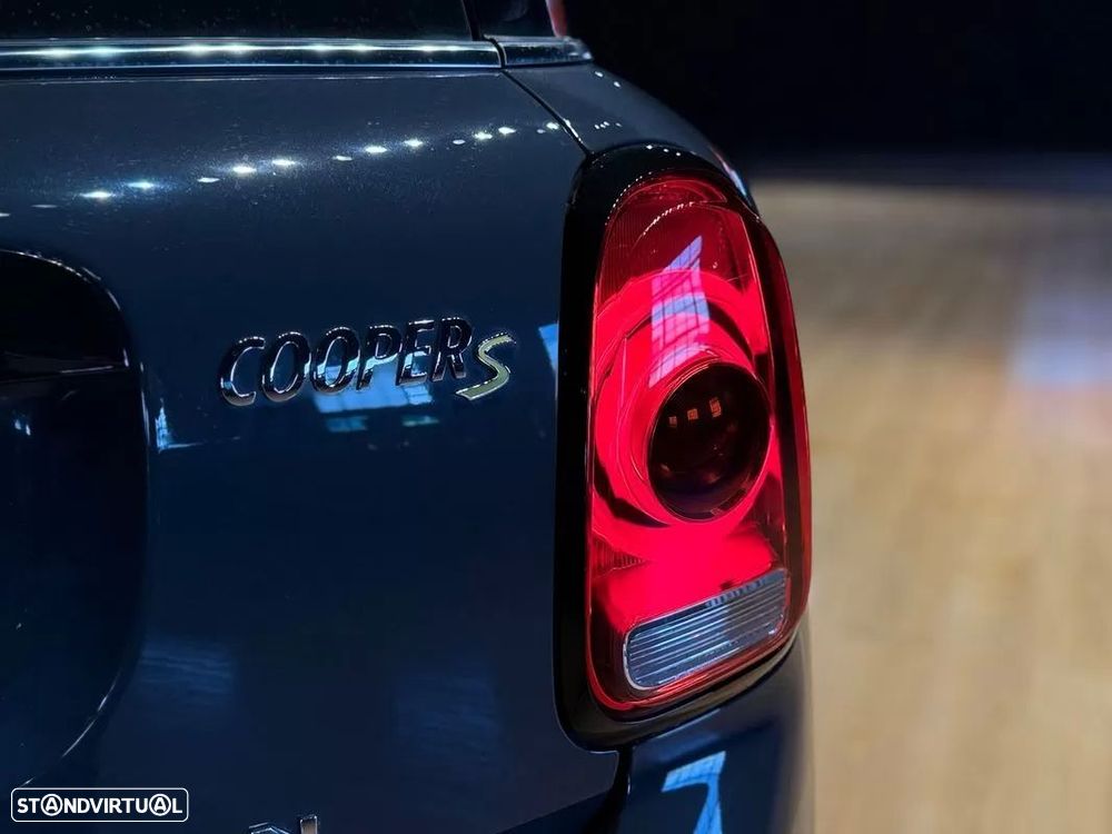 MINI Countryman Cooper SE ALL4 Auto - 36