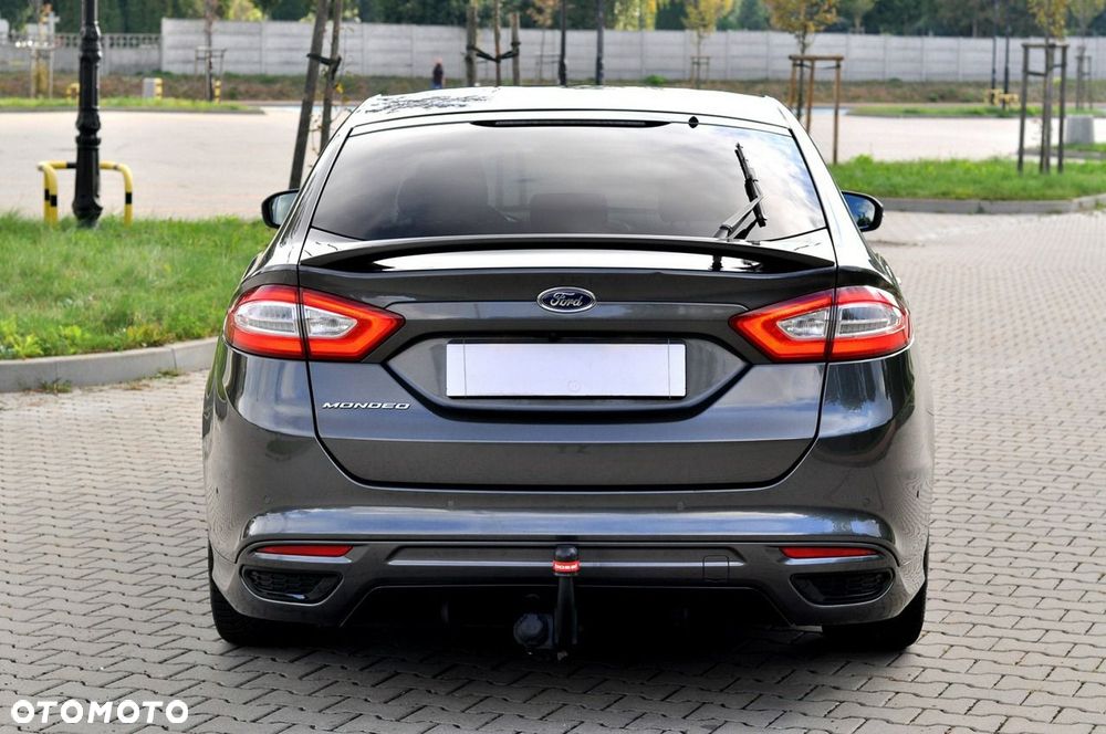 Ford Mondeo 2.0 TDCi STart-Stopp ST-Line - 33