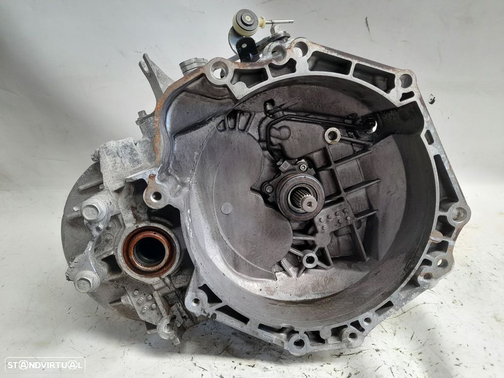 Caixa de velocidades manual OPEL Astra J - 1