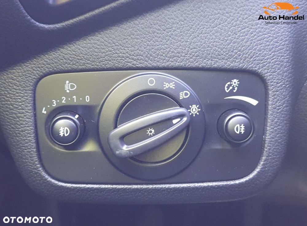 Ford Kuga 1.5 EcoBoost 2x4 ST-Line - 19