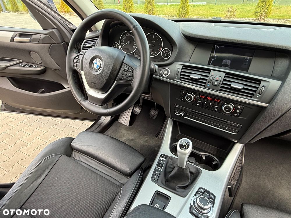 BMW X3 xDrive20d Blue Performance - 13