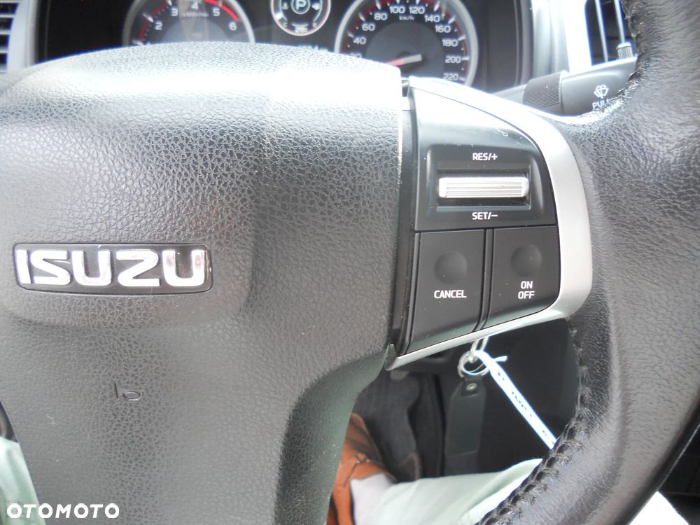Isuzu D-Max 1.9 EC LS+ - 30