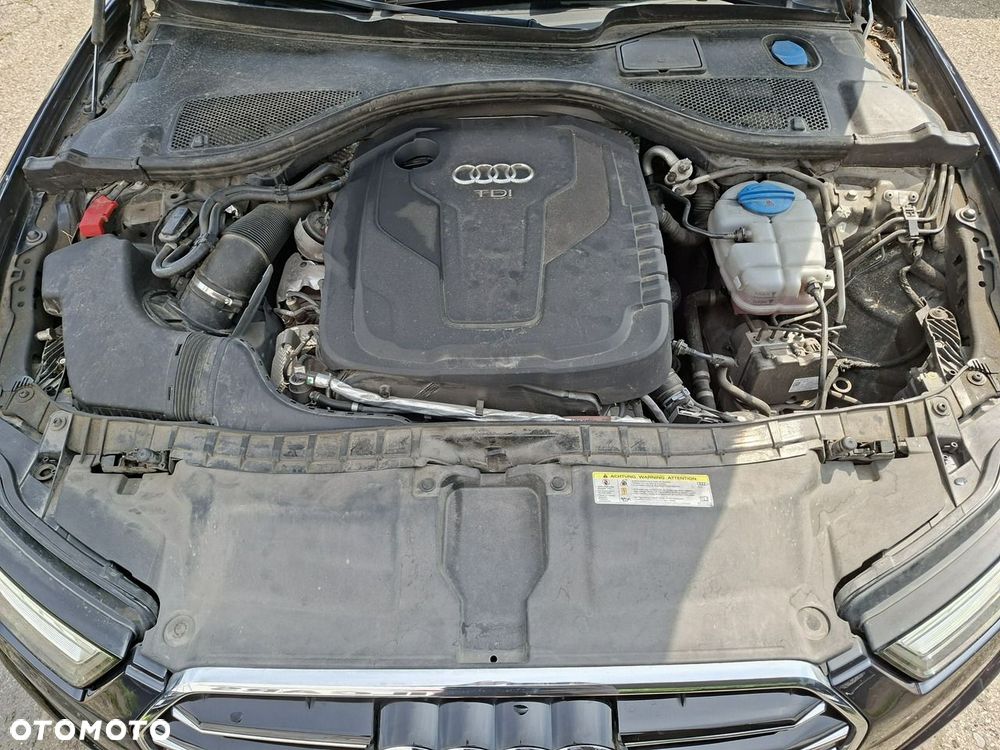 Audi A6 Avant 2.0 TDI Quattro S tronic - 32