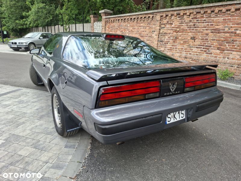 Pontiac Firebird - 6