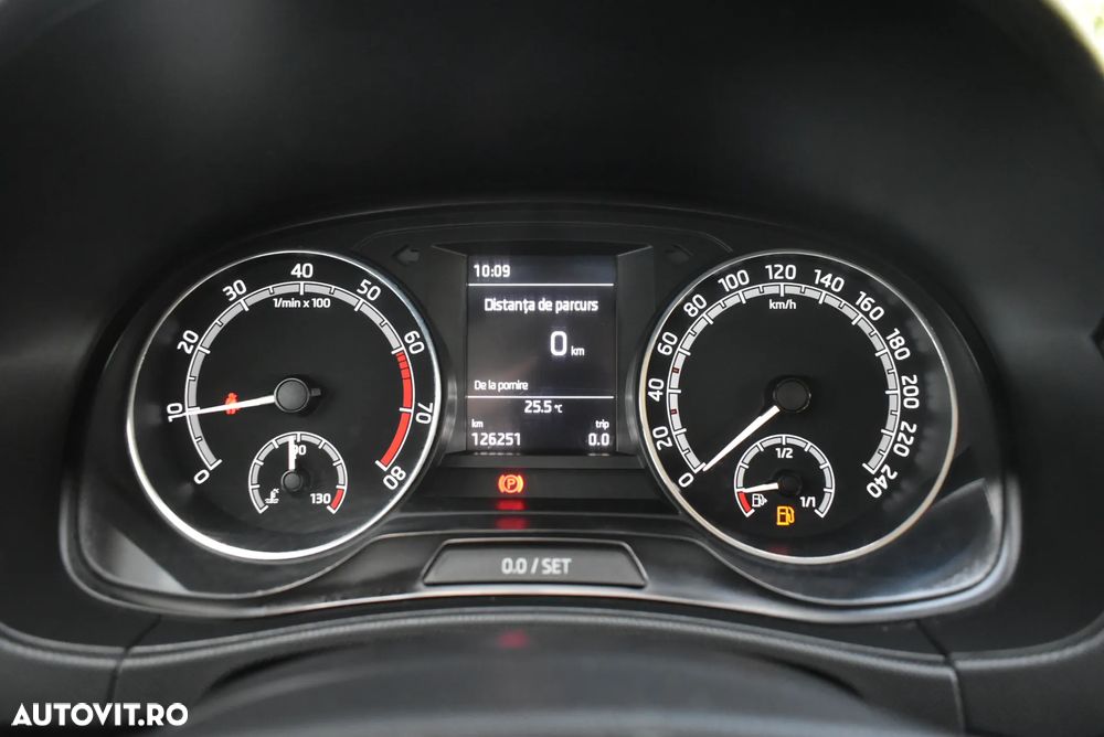 Skoda Fabia - 6
