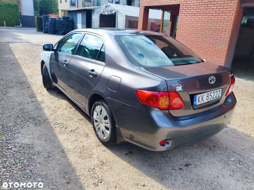 Toyota Corolla 1.6 Terra - 2