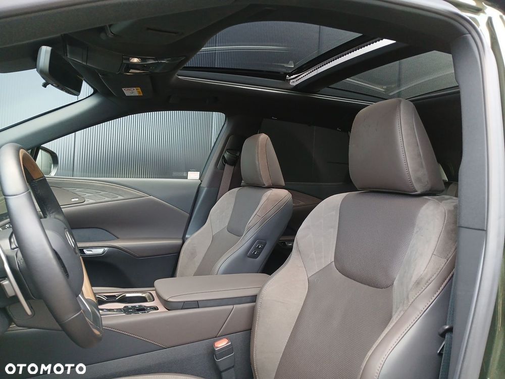Lexus RX - 17