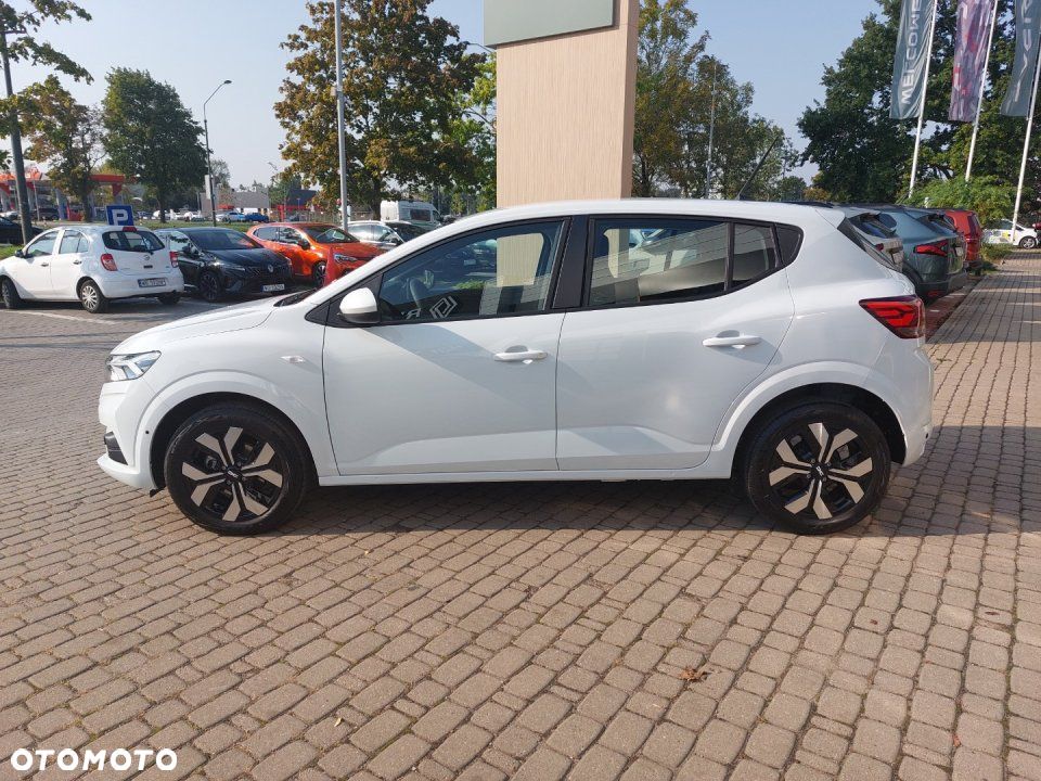 Dacia Sandero - 4