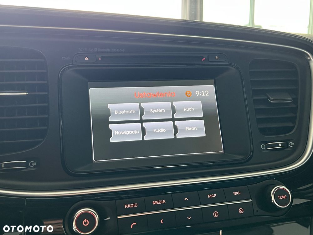 Kia Optima 2.0 L - 31