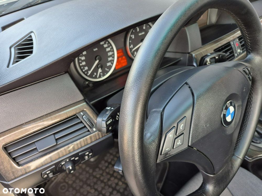 BMW Seria 5 - 17