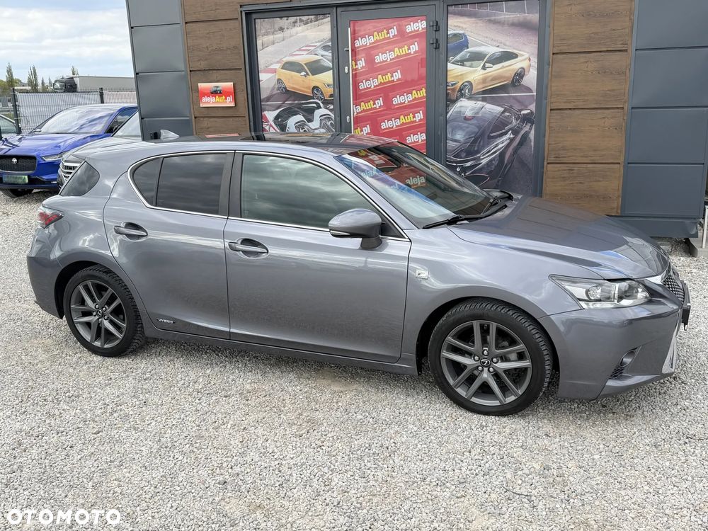 Lexus CT 200h F Sport Edition - 2