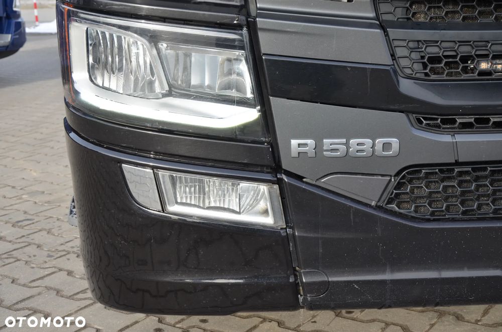 Scania R 580 / V8 / 4 PODUSZKI / KLIMA P. / NAVI /FULL LED / ACC / 7410 - 5