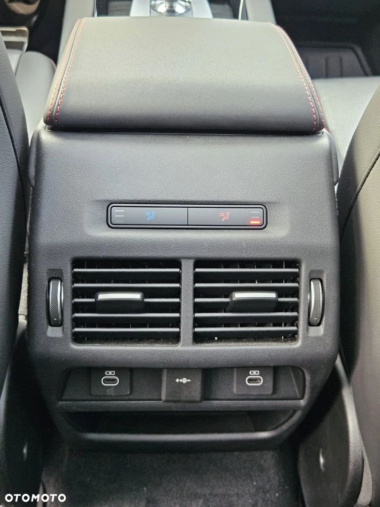 Land Rover Discovery Sport P250 R-Dynamic - 19