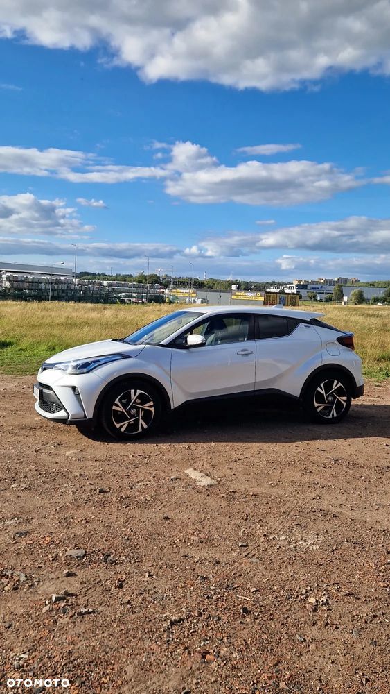 Toyota C-HR - 11