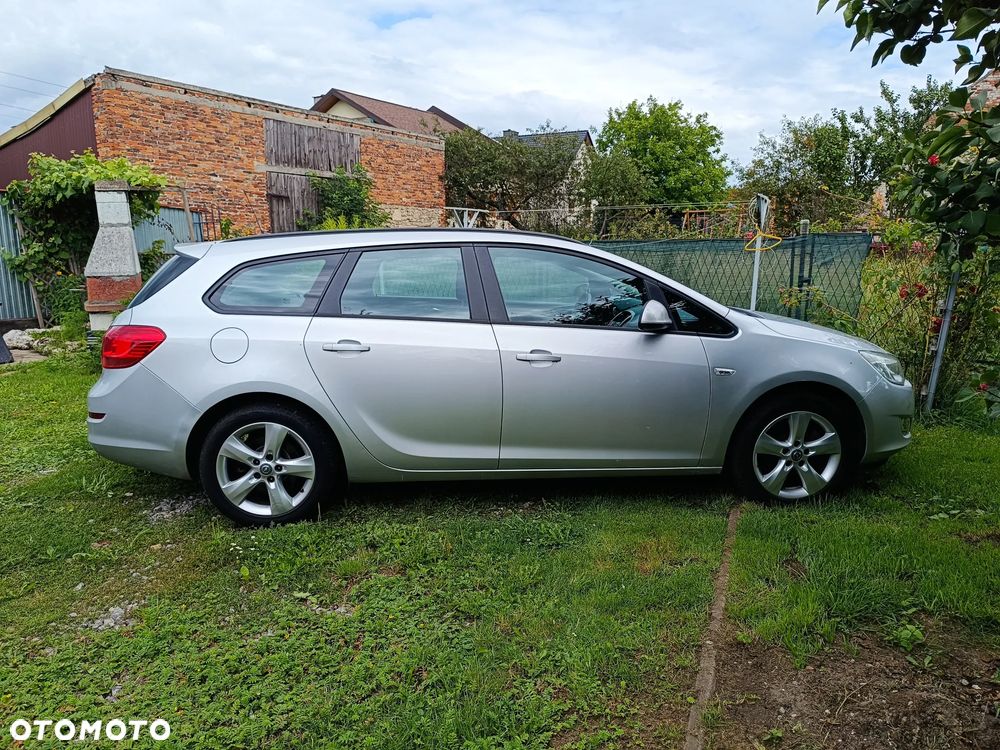 Opel Astra 1.7 CDTI - 36