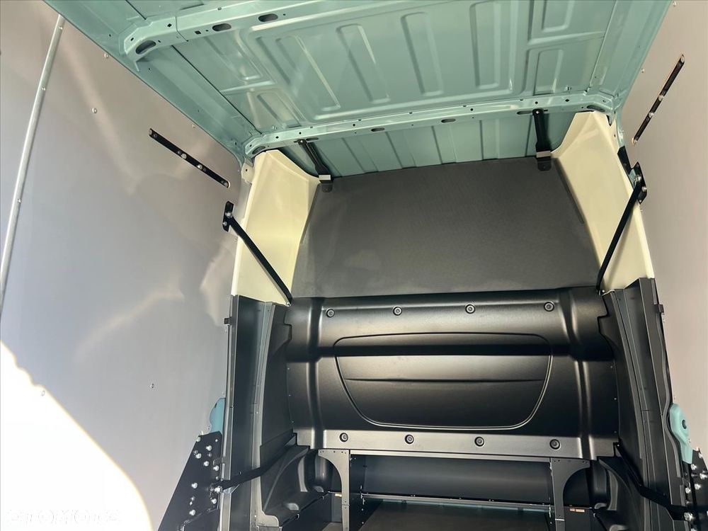 Renault master - 12