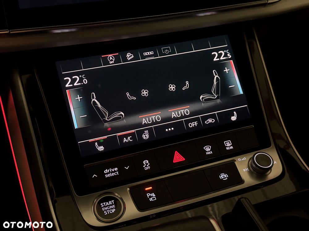 Audi Q8 50 TDI mHEV Quattro Tiptronic - 23