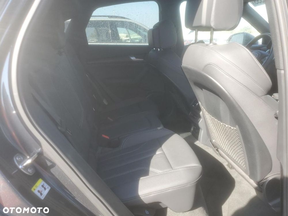 Audi Q5 Sportback - 12