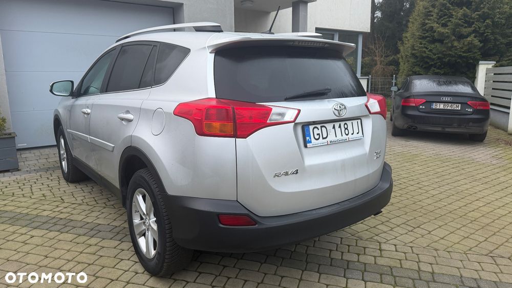 Toyota RAV4 2.5 VVT-i Base 4x2 - 5
