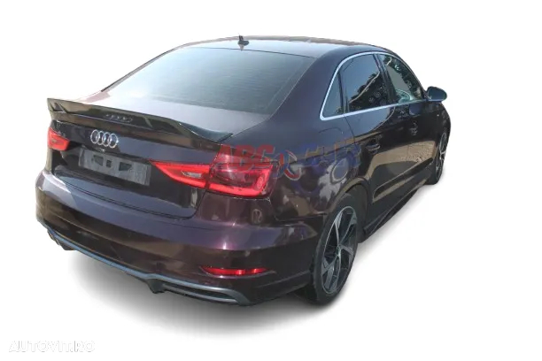 Far Audi A3 8V sedan 2013-2016 2.0 TDI cod motor: CRL cod cutie: PGT culoare: 3A/Y4S - 5