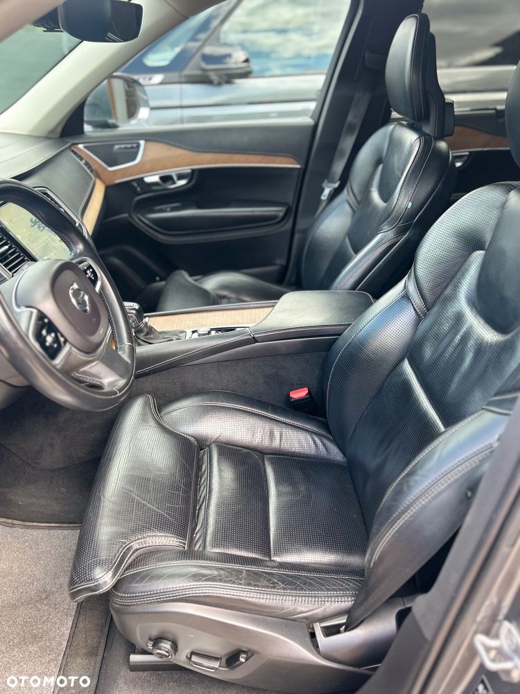 Volvo XC 90 D5 SCR AWD Inscription 7os - 20