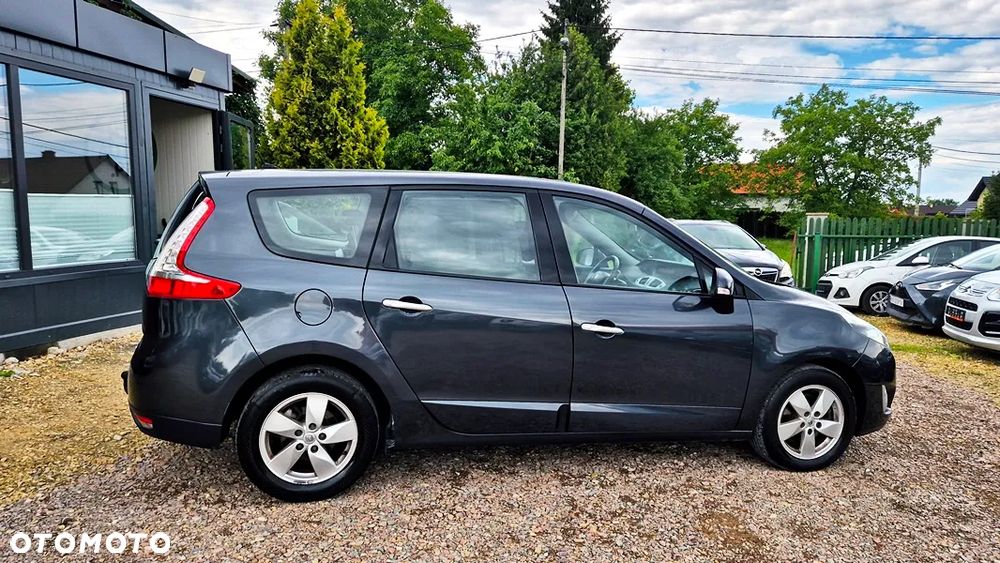 Renault Grand Scenic Gr 2.0 16V Privilege CVT Euro5 - 12