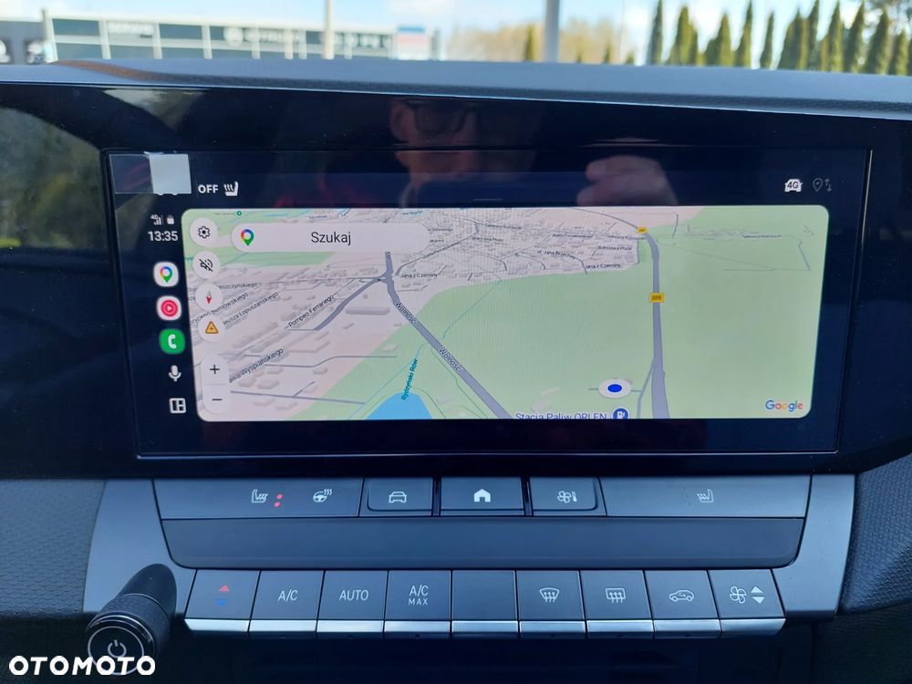 Opel Astra 1.2 T Business Edition S&S - 23