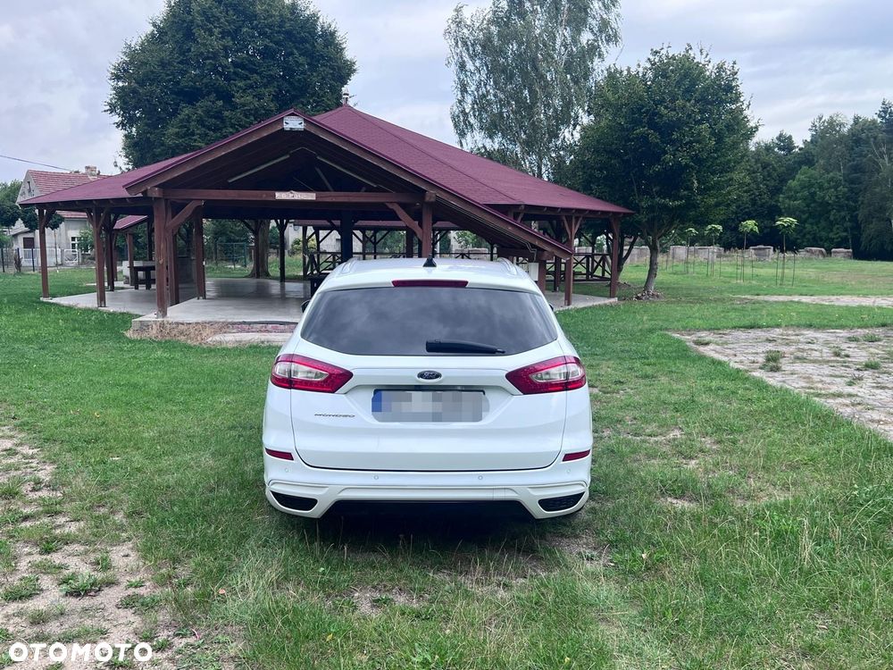 Ford Mondeo 2.0 TDCi Titanium - 13