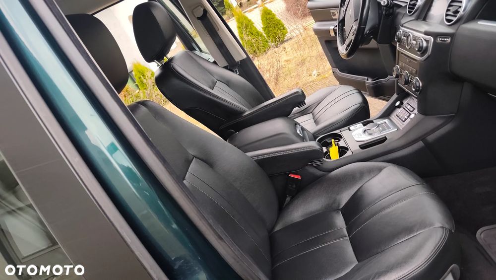 Land Rover Discovery 3.0SD V6 HSE - 13