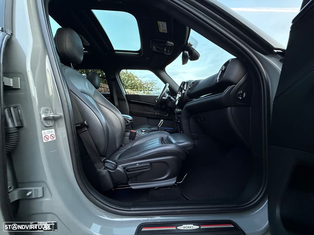 MINI Countryman Cooper D Premium First JCW Auto - 8