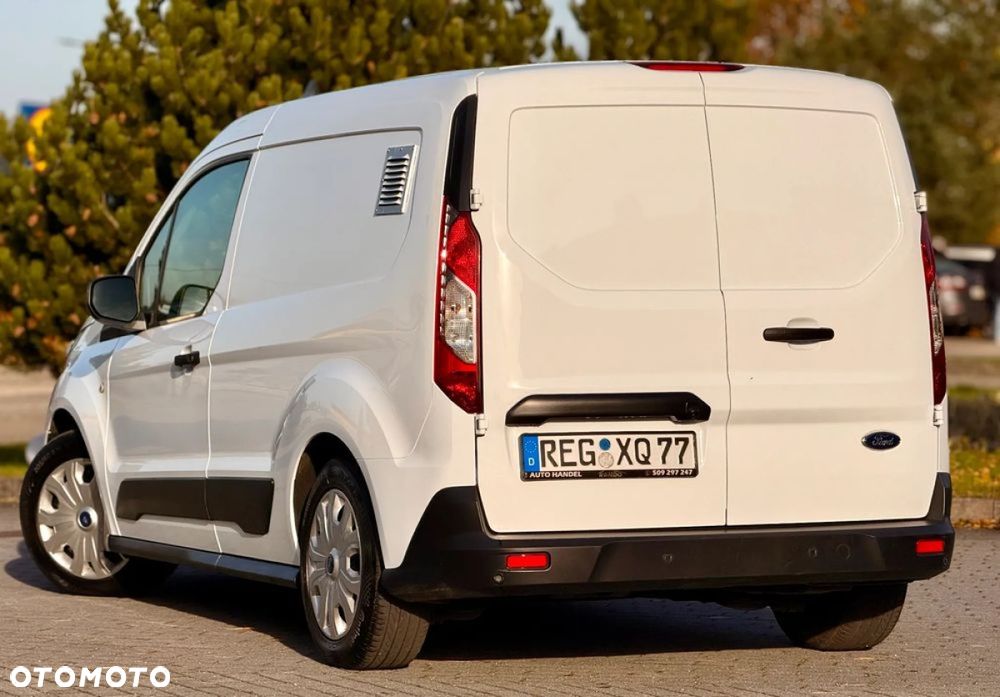 Ford Transit Connect - 12