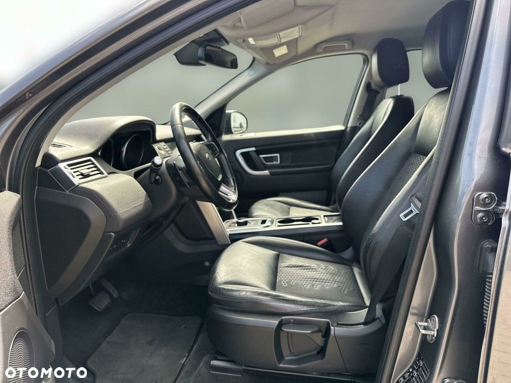 Land Rover Discovery Sport - 10