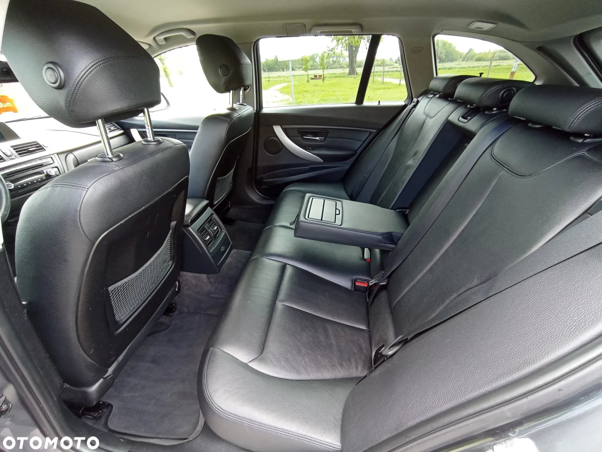 BMW Seria 3 - 21