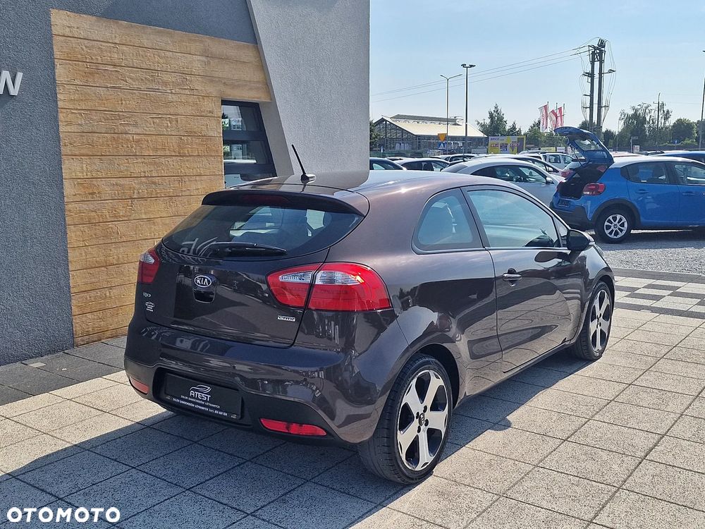 Kia Rio 1.4 CRDI Platinum Edition - 5