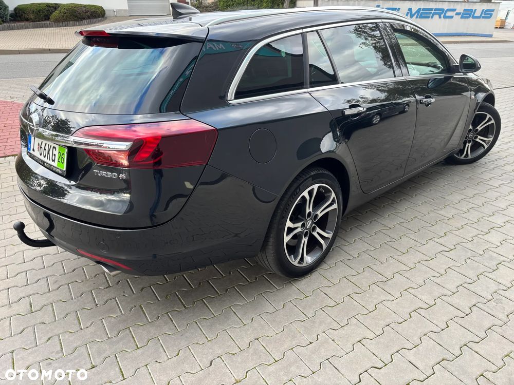 Opel Insignia - 8