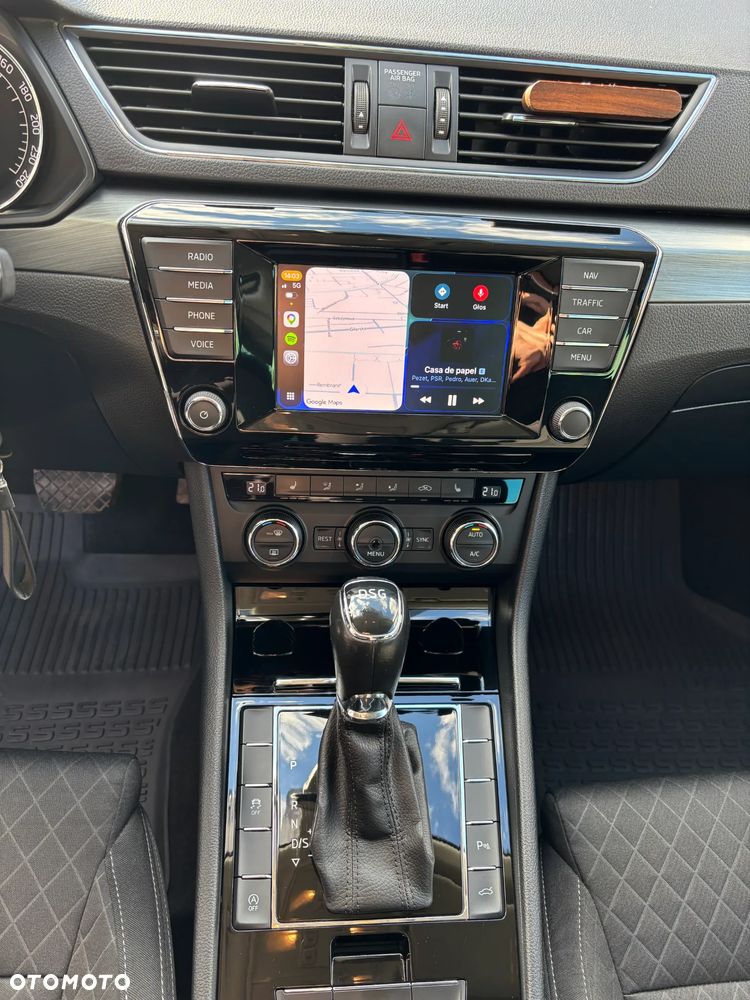 Skoda Superb 2.0 TDI DSG Style - 21
