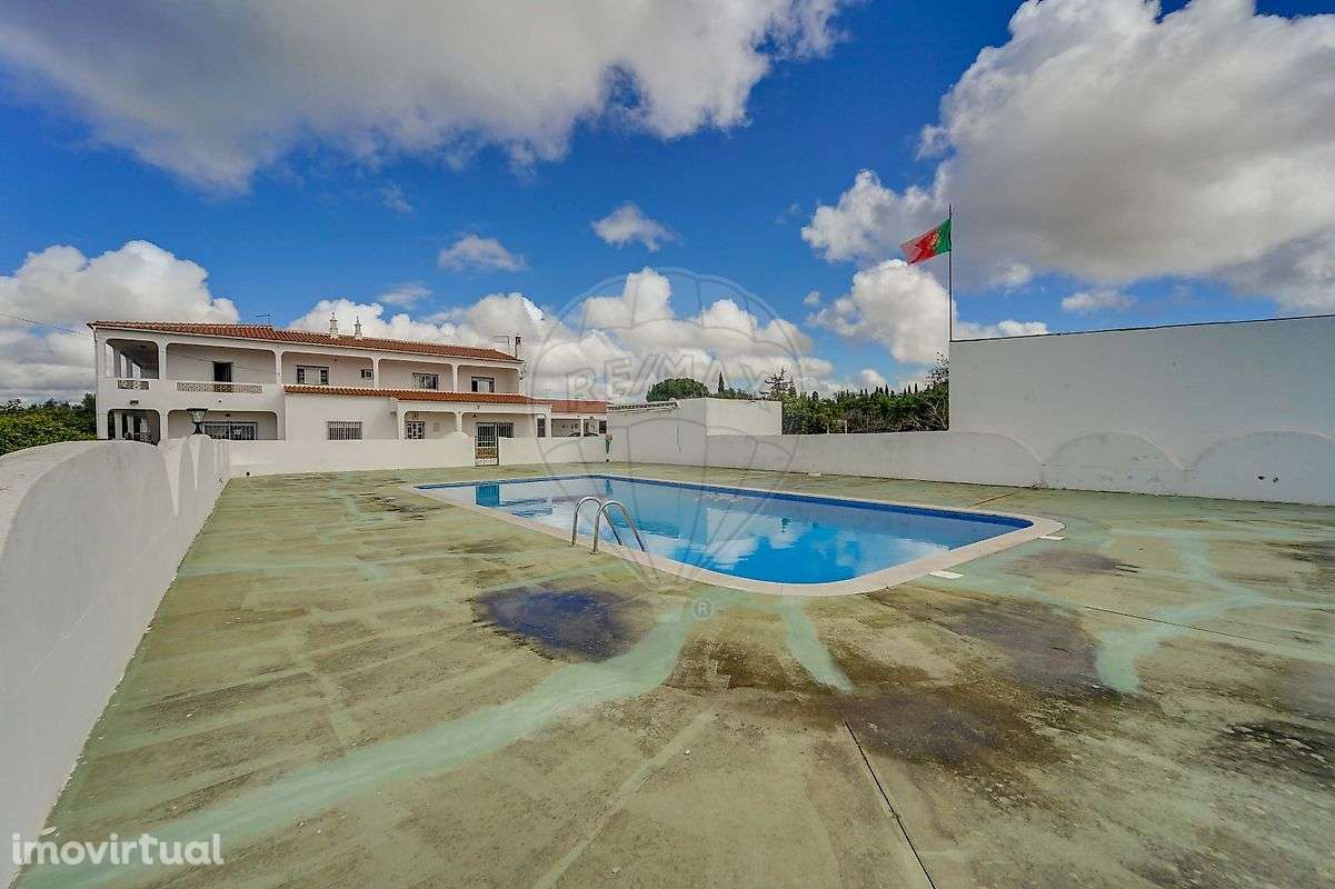 Moradia T8 para venda - Grande imagem: 3/50