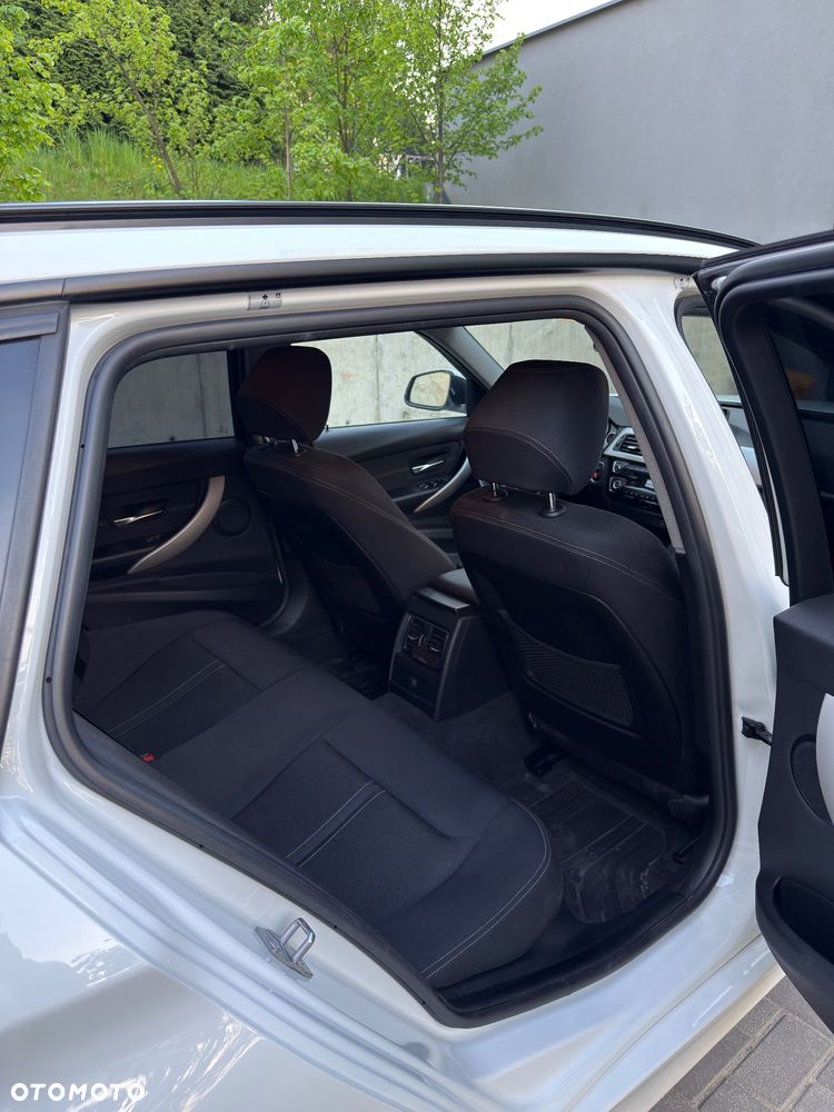 BMW Seria 3 320d Advantage - 10