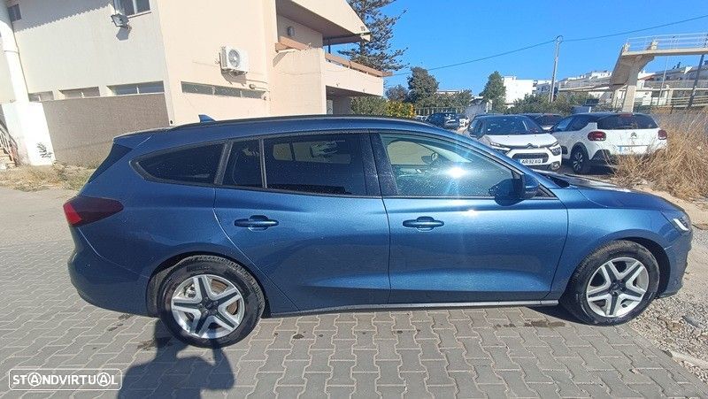 Ford Focus SW 1.0 EcoBoost Connected - 4