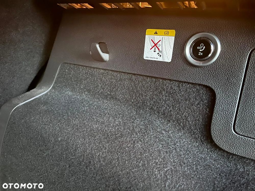 Ford Kuga Vignale 1.5 EcoBoost FWD ASS - 9