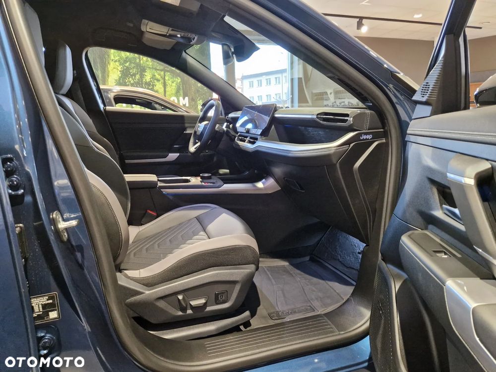 Jeep Compass 1.2 T3 mHEV Summit FWD DCT - 17